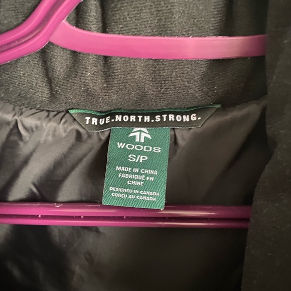 Woods Women's Lipsett Down Baffled Vest - Picture 3 of 3